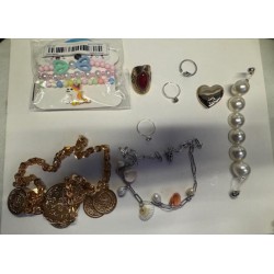 NEW 9 PIECE COSTUME JEWELRY LOT