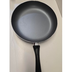 NEW 12 INCH ALUMINUM  NON-STICK  FRYING PAN