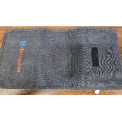 NEW 6 X 8 THREADS BY PEELESS TRAVEL CASE