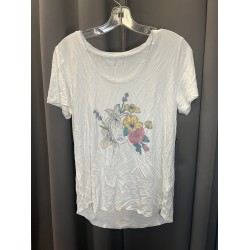 NEW WOMENS MEDIUM R ESSENTIALS PRINTED TEE