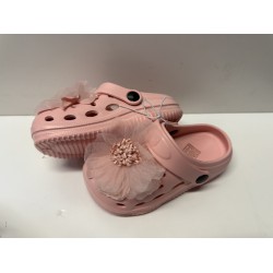 NEW CHILDRENS 6.5 PINK FLORAL CROCKS